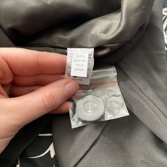 Women’s grey blazer - Picture 9 of 15